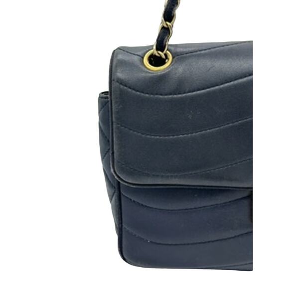 CHANEL Pre-Owned 2015-2016 Pagoda Flap shoulder bag AMAZING Full SET! NAVY - Picture 3 of 16